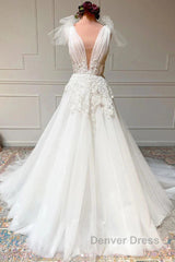 White V Neck Tulle Lace Long Wedding Dresses