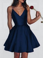 Burgundy 2023 Short Cute Simple Spaghetti Straps Homecoming Dresses