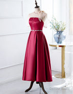 Red A Line Round Neck Prom Dresses with Beading