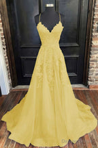 A Line V Neck Sweep Train Tulle Prom Dresses With Appliques Lace