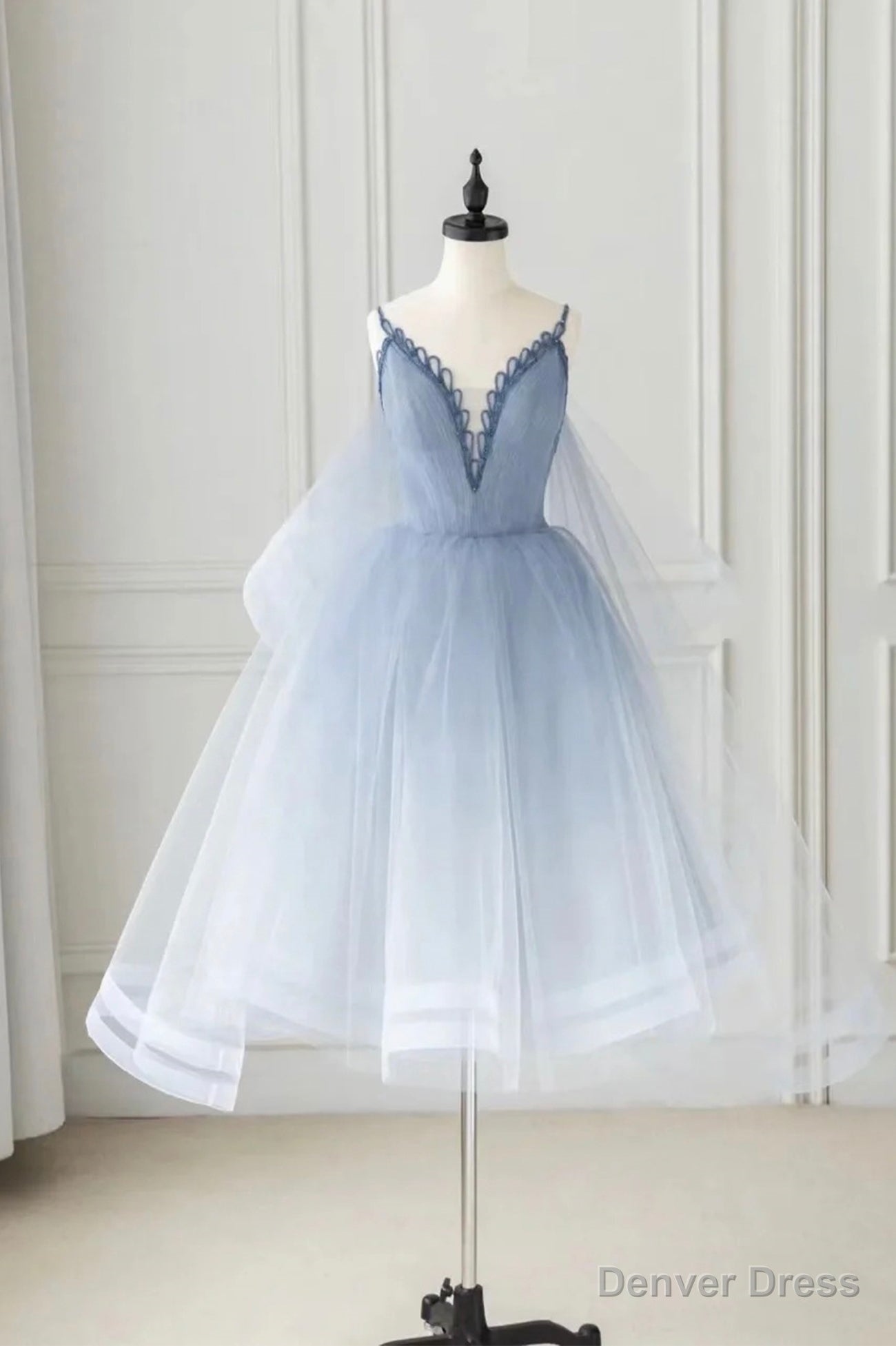 Cute V Neck Tulle Short Prom Dress, A Line Prom Homecoming Dresses Main image