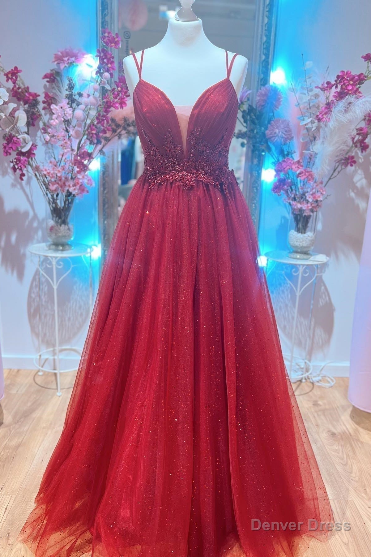 Red Plunging V Neck Double Straps Beaded Appliques Pleated Long Prom Dresses Main image