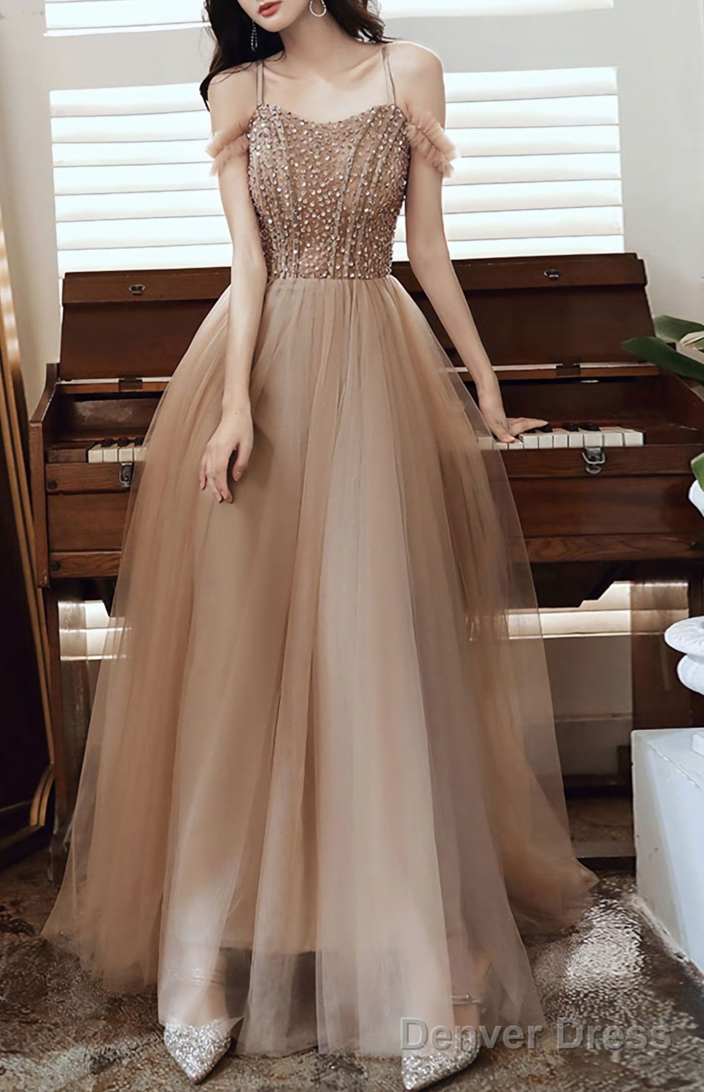 Champagne Sweetheart Tulle Sequin Long Prom Dress Main image