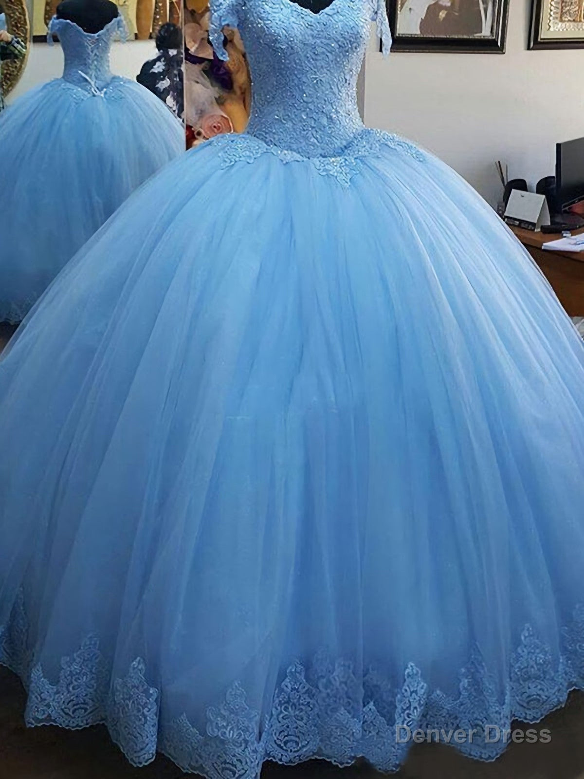 Short Sleeve Off The Shoulder V Neck Blue Pleated Lace Appliques 2025 Prom Dresses Main image