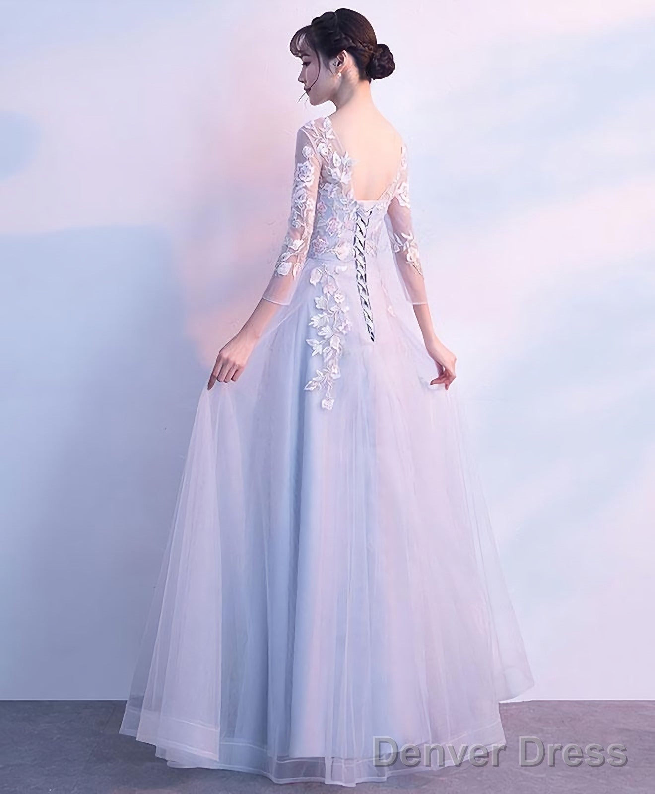 Gray Round Neck Tulle Lace Applique Long Prom Dress Gray Prom Dresses