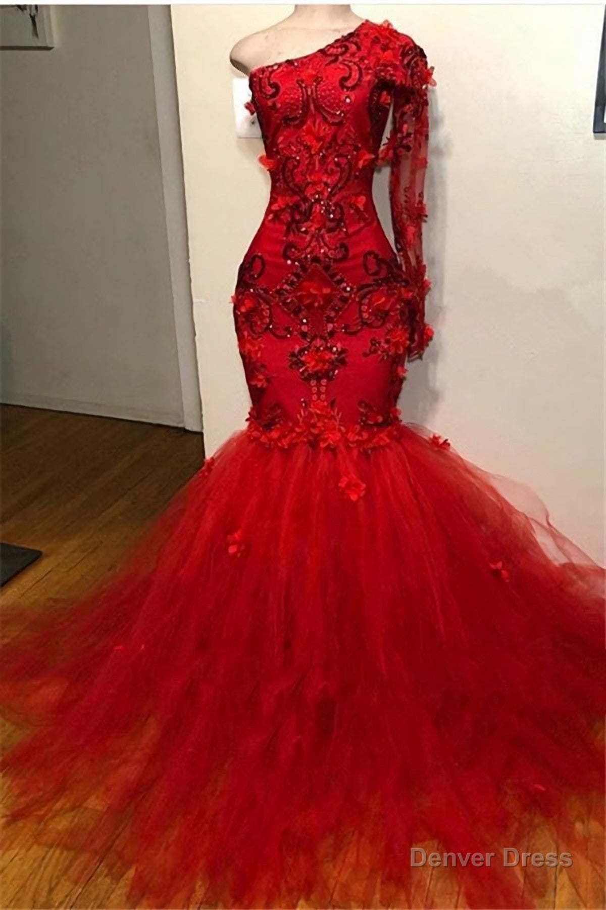 Mermaid 2025 Red Long Sleeves Tulle Beaded Long Prom Dresses Main image