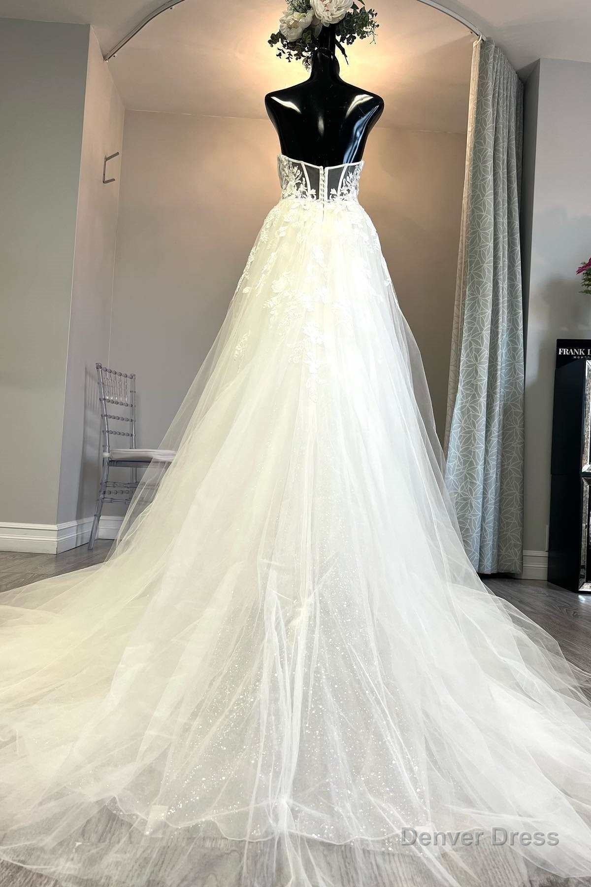 White Tulle Floral Lace Strapless A Line Wedding Dresses Secondary image