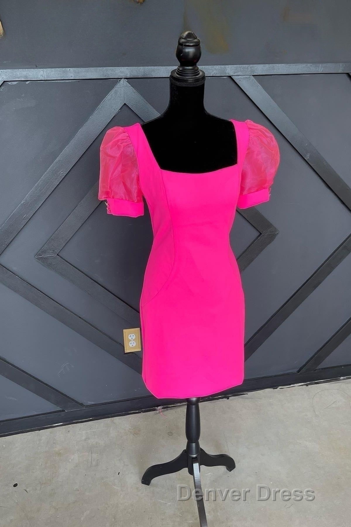 Fuchsia Puff Sleeves Square Neck Sheath Homecoming Dresses Secondary image
