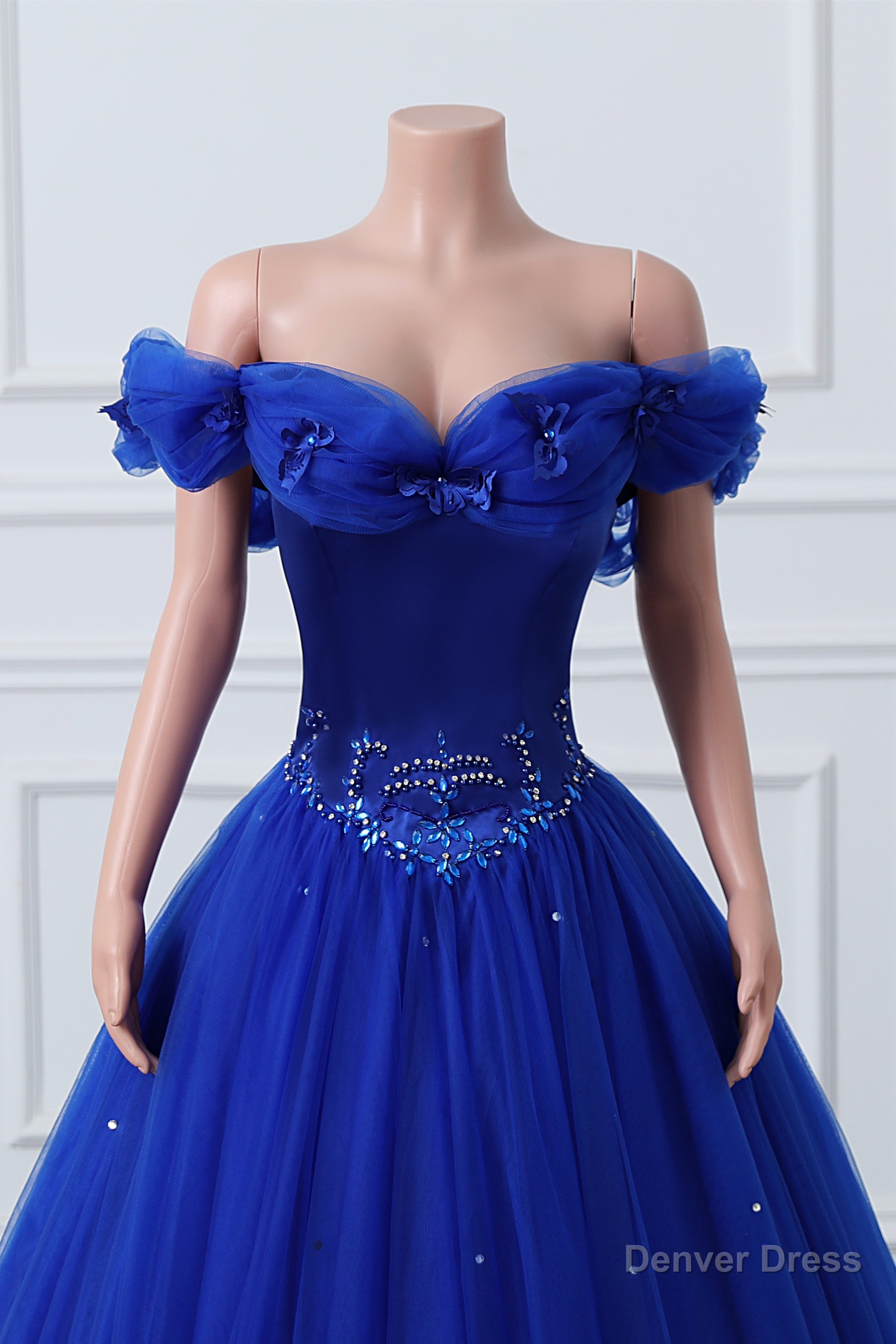 Royal Blue Off The Shoulder Sweetheart Beaded Flowers Ball Gowns Tulle Prom Dresses