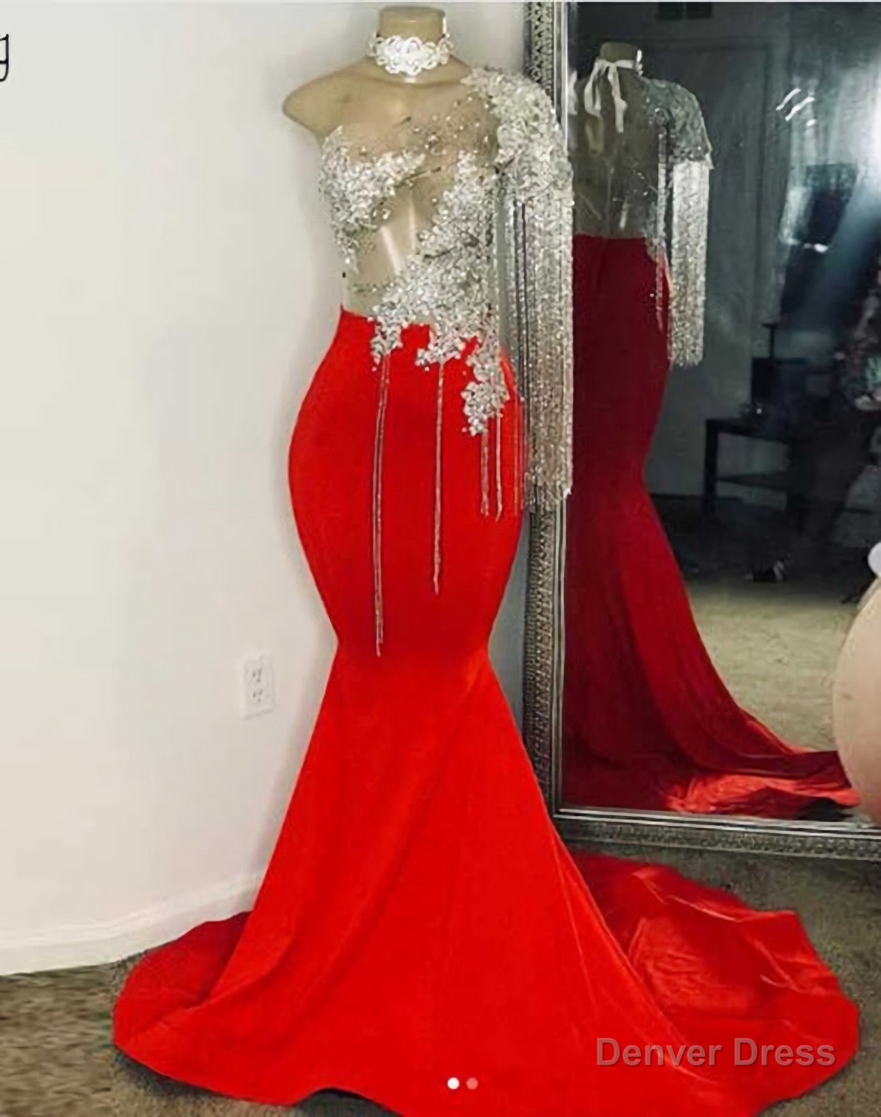 2026 New Arrivel One Sleeve Mermaid Prom Dresses