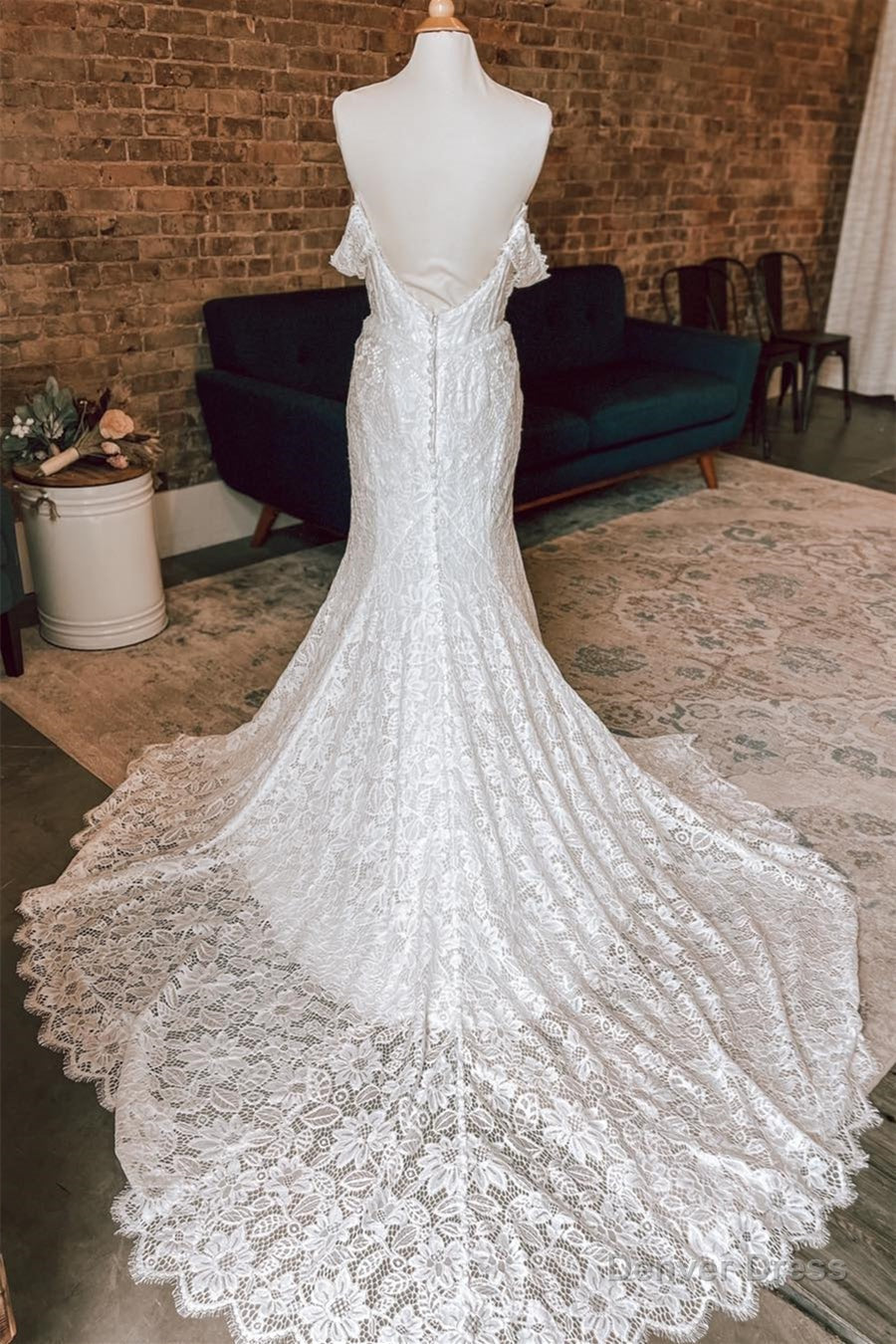 White Plunging Off-the-Shoulder Lace Mermaid Long Wedding Dress Secondary image