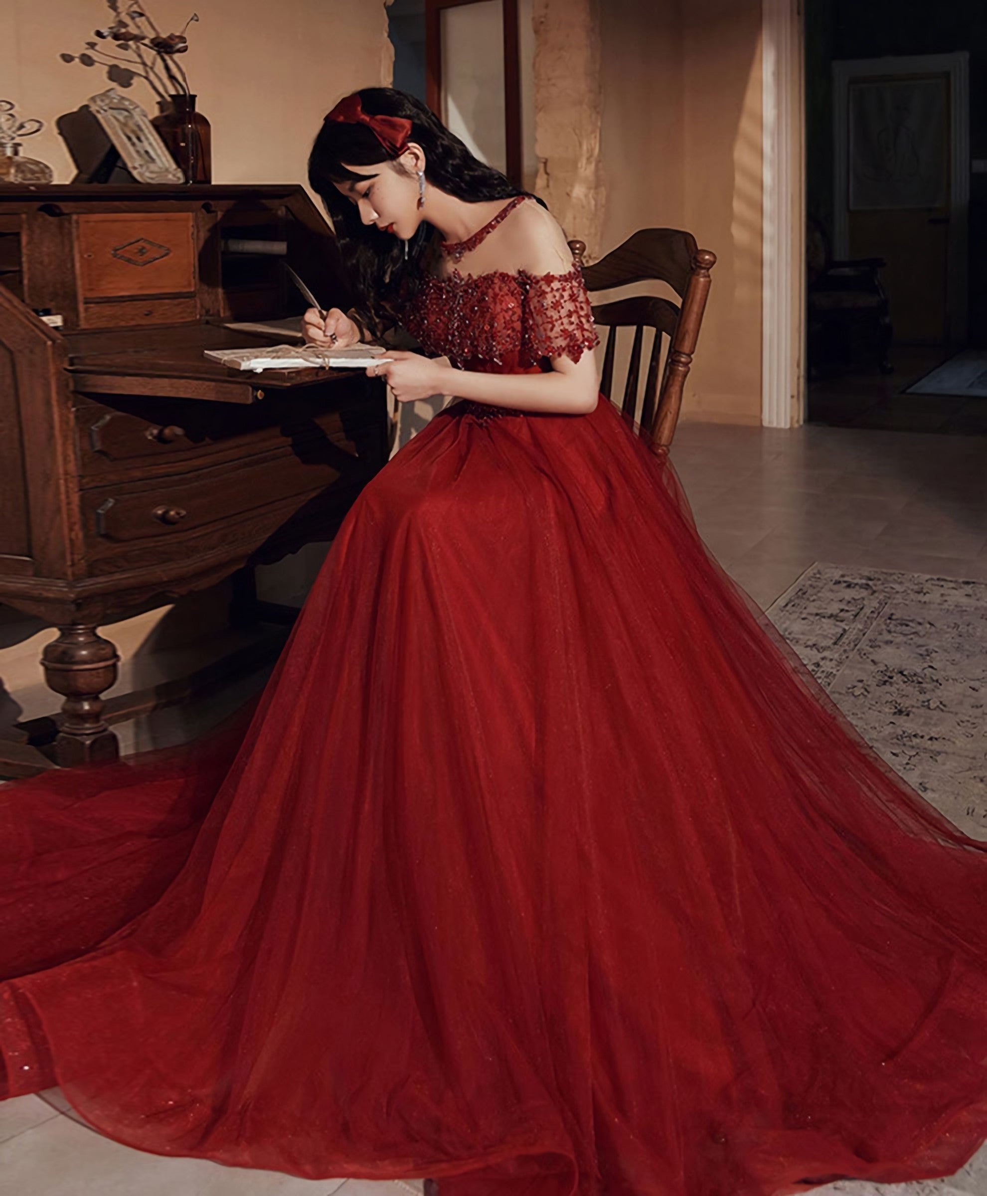 Burgundy Round Neck Beads Tulle Long Prom Dresses