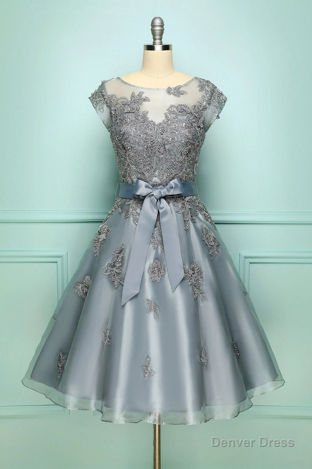 Elegant Cap Sleeves Short Grey Bridesmaid Dresses with Ribbon Main image