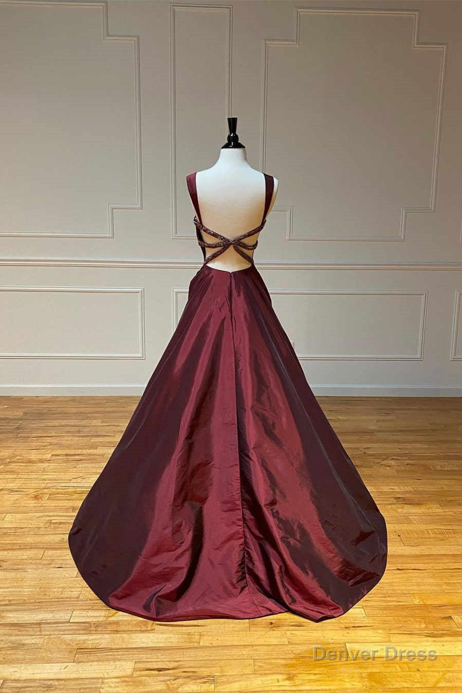 Elegant Backless Wine Red Long Prom Dresses Secondary image