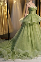 Elegant Spaghetti Straps Green Ball Gowns