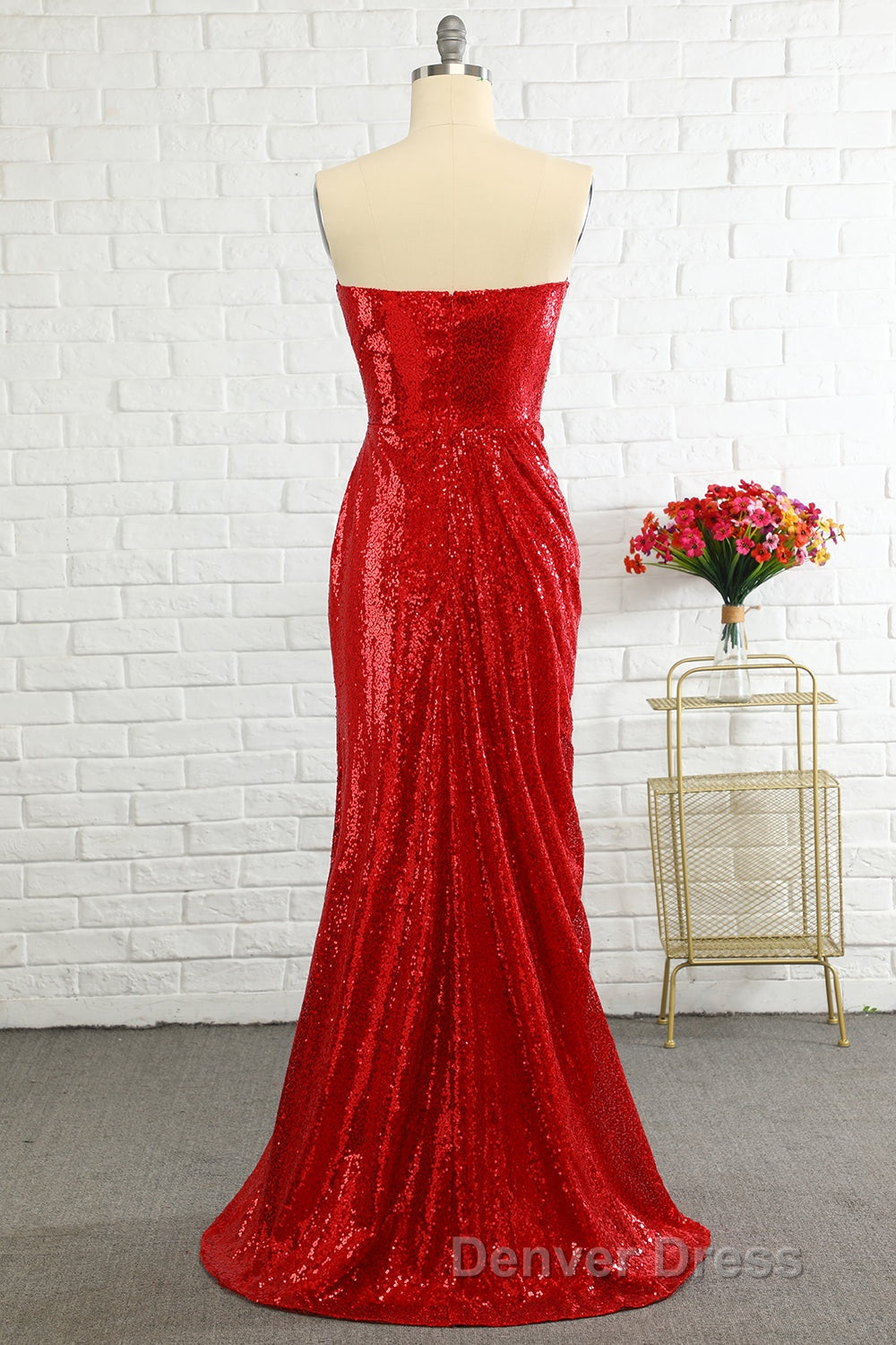 Sheath Sweetheart Red Sequins Prom Dresses with Sequins Secondary image