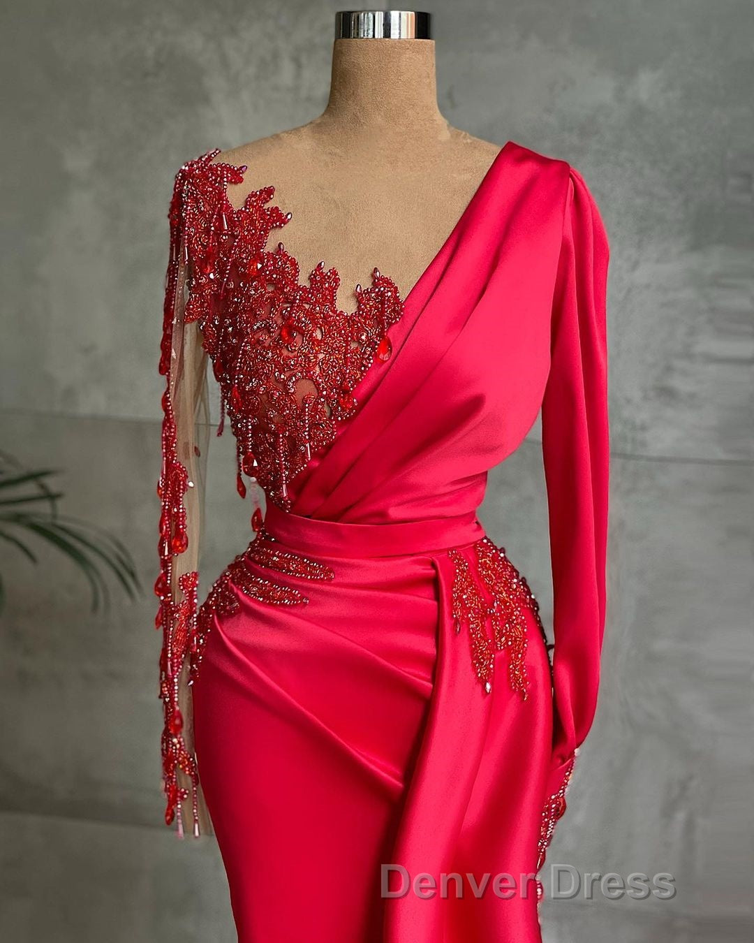 Gorgeous Red Long Sleeve Mermaid Evening Dresses Lace Appliques Prom Gown Ruffles Secondary image