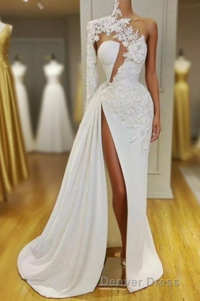 Gorgeous One Shoulder Long Sleeve Prom Dresses With Lace Appliques Side Slit Main image