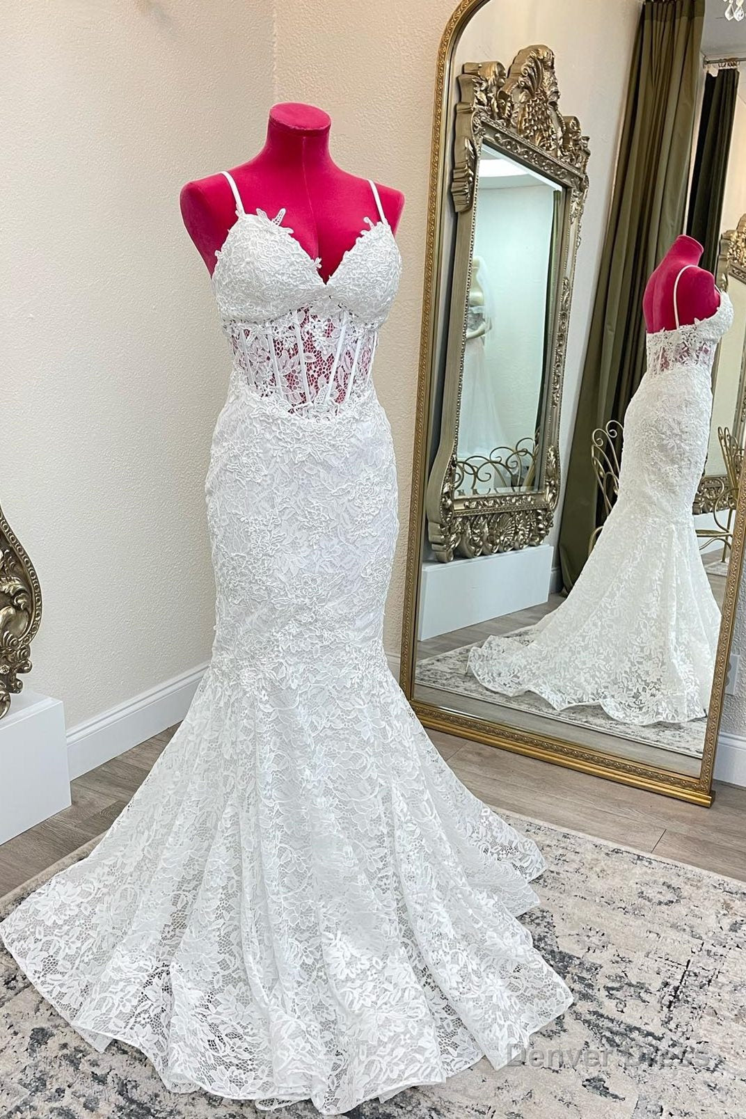 Mermaid White Lace Long Wedding Dresses