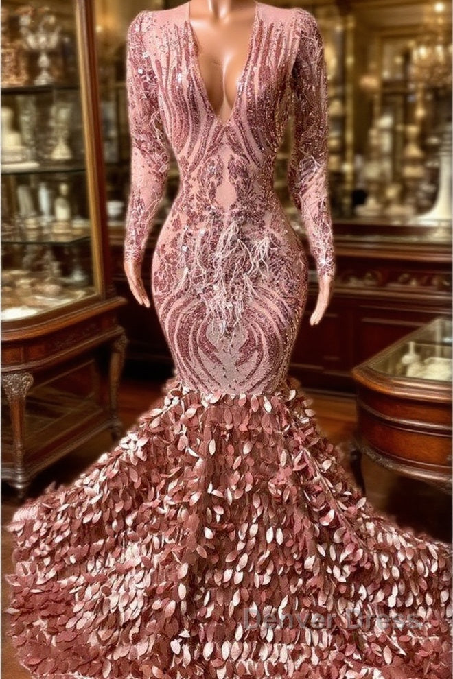 Elegant Long Mermaid V-neck Appliques Lace Prom Dresses with Sleeves Main image