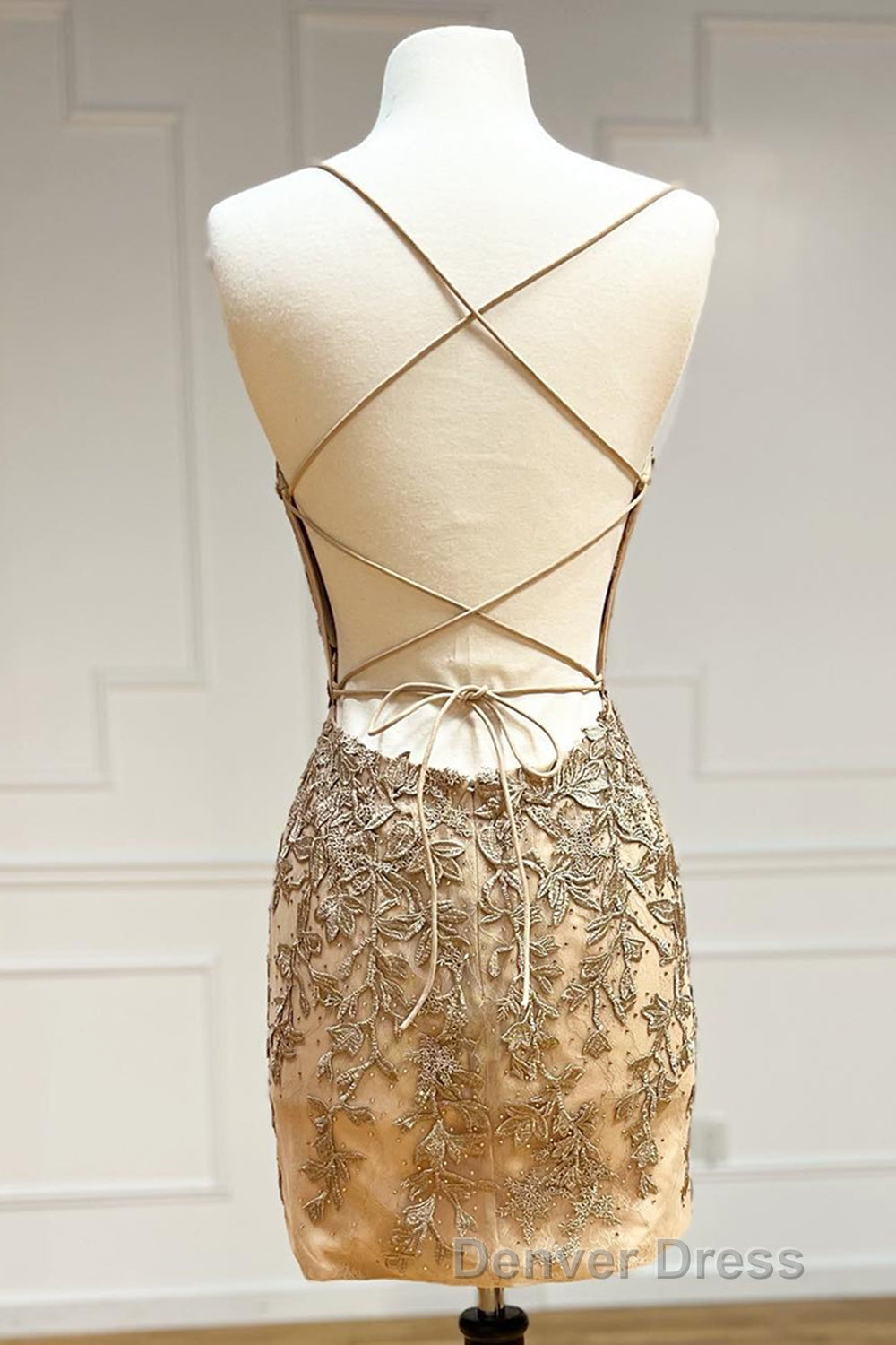 Champagne Spaghetti Straps Tight Short Homecoming Dresses with Appliques