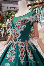 Luxury Green Round Neck Short Sleeves Prom Dresses with Beading