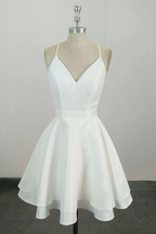 Elegant White V Neck Knee Length Short Prom Dress Homecoming Dresses
