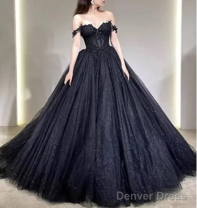 A Line Black Gothic Wedding Dresses Off The Shoulder Lace Tulle Bridal Wear Main image