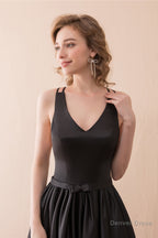 A Line Black V Neck Satin Backless Trail Prom Dresses
