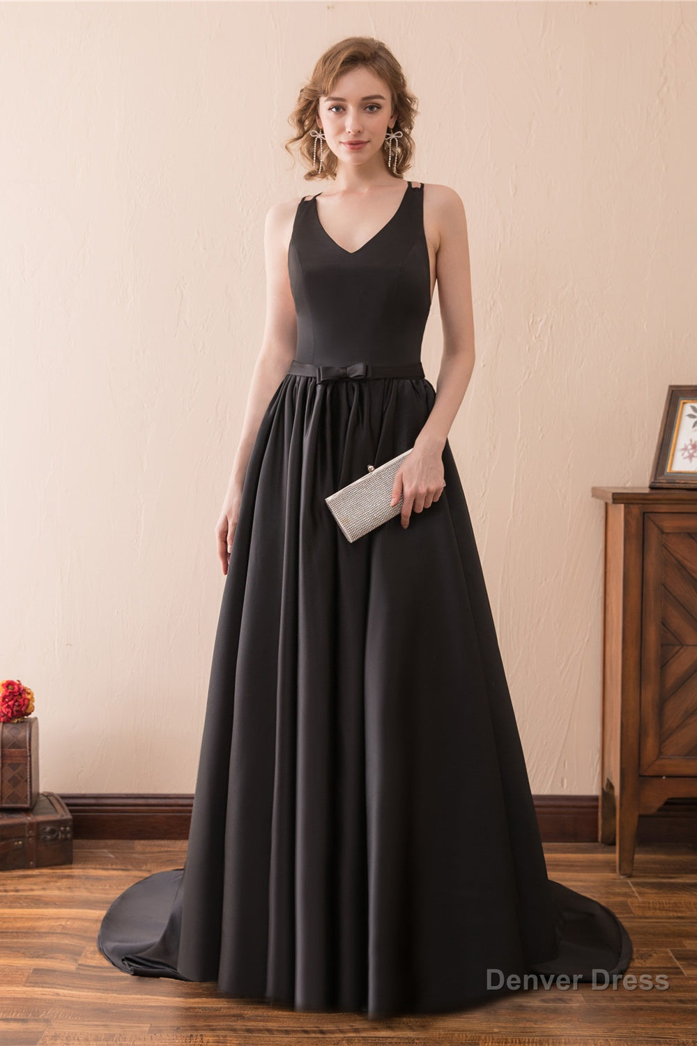 A Line Black V Neck Satin Backless Trail Prom Dresses