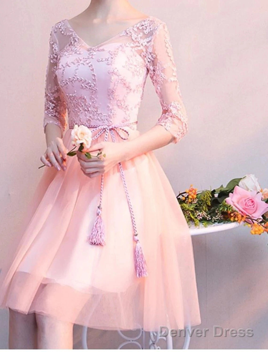 A-Line Bridesmaid Dress V Neck Half Sleeve Beautiful Back Knee Length Lace / Tulle With Appliques Main image