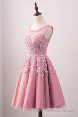 A-Line Crew Knee-Length  Tulle Homecoming Dress With Appliques