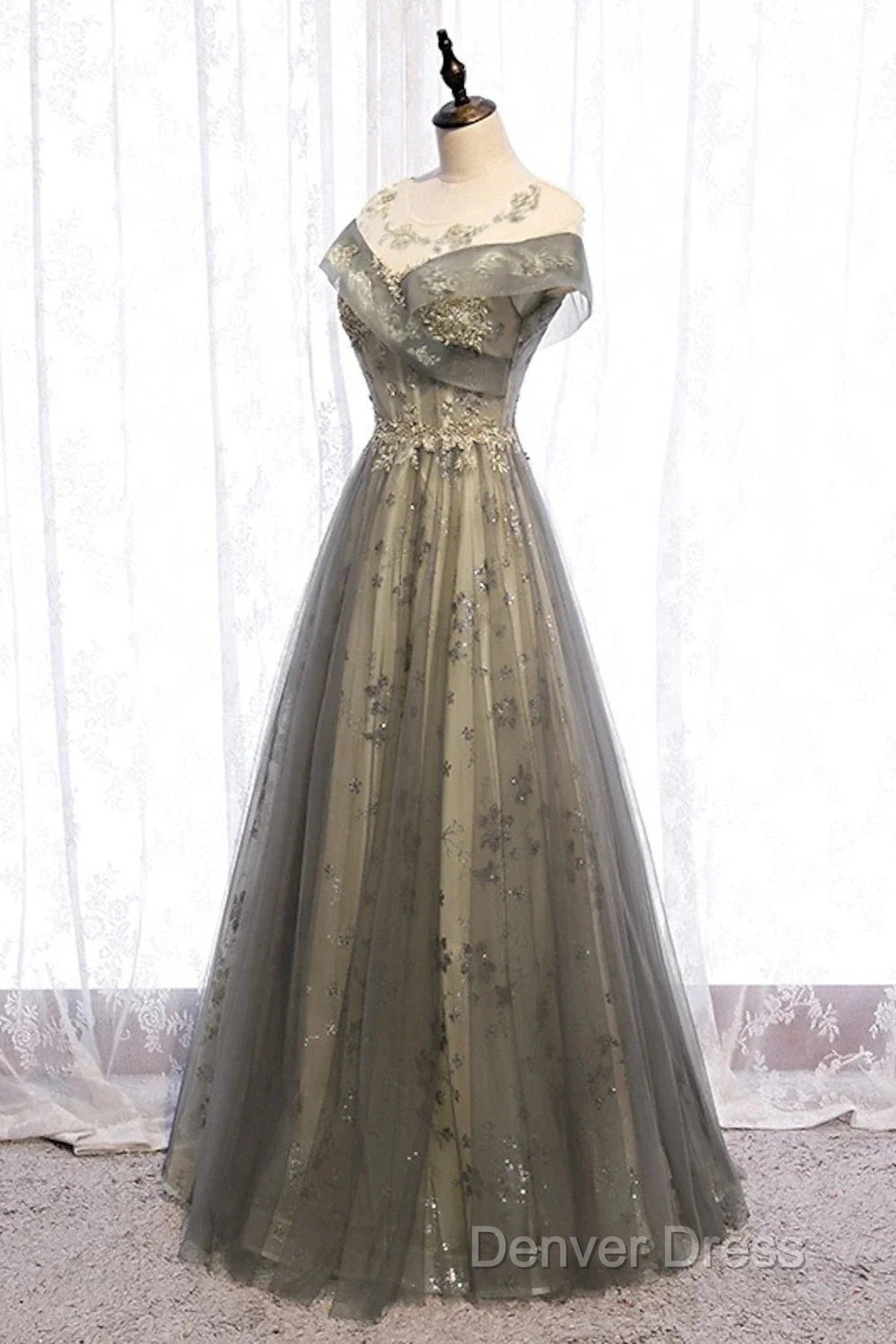 A-Line Evening Gown Elegant Dresses Wedding Guest Engagement Floor Length Short Sleeve Illusion Neck Tulle With Pleats