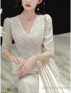 A Line Mother Of The Bride Dresses Wedding Guest Elegant Sparkle & Shine Petite V Neck Sweep Brush Train Sequined Half Sleeve With Pleats Crystal Brooch