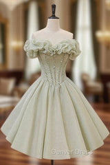 A-Line Off Shoulder Organza Green Short Prom Dresses,Cute Homecoming Dresses with Beads
