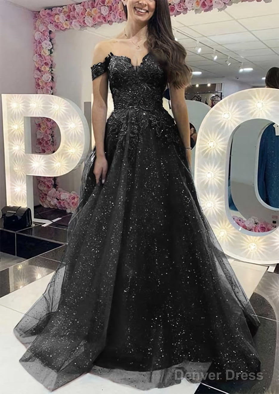 A-line Off-the-Shoulder Regular Straps Long/Floor-Length Tulle Prom Dresses With Appliqued Glitter