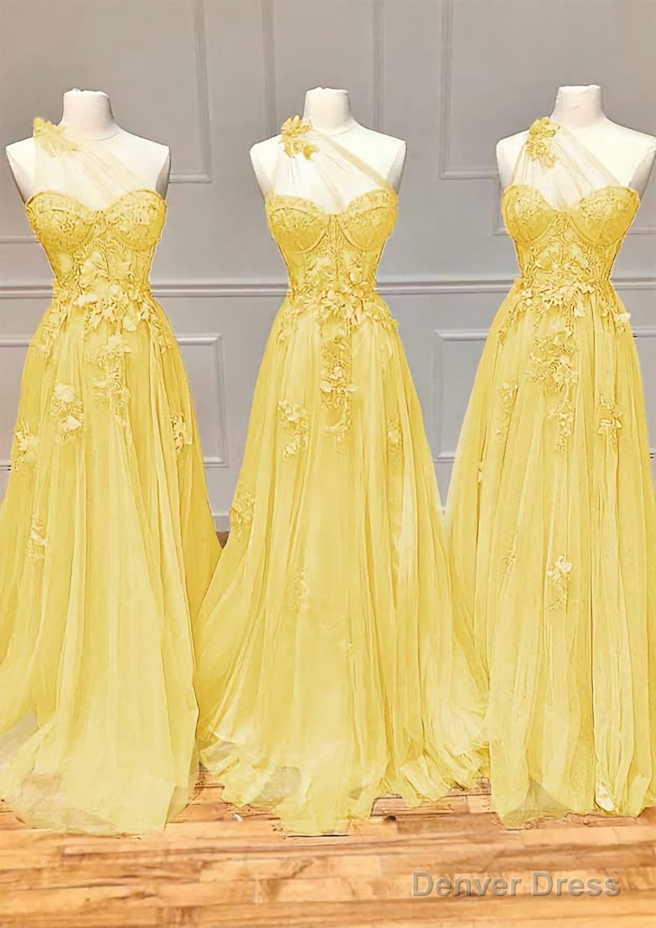 A-line One-Shoulder Sleeveless Long/Floor-Length Tulle Prom Dresses with Appliqued Split