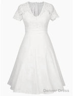 A-Line Party Dresses Elegant Dress Homecoming Knee Length Short Sleeve V Neck Satin With Appliques