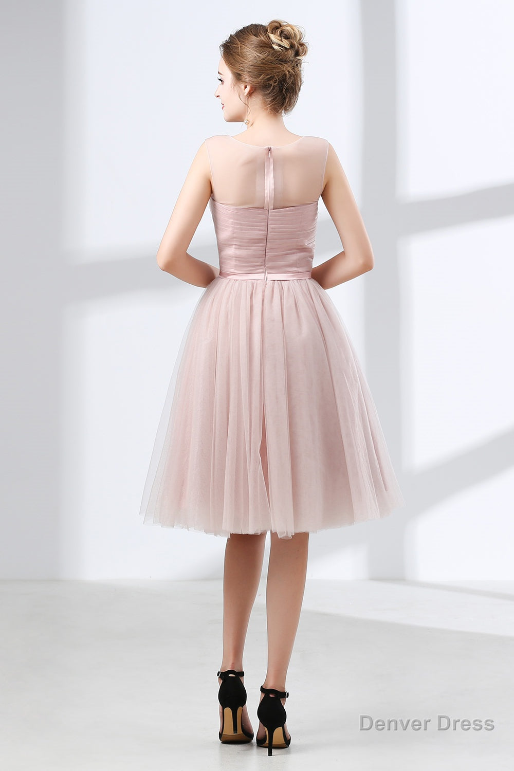 A Line Pink Tulle Lace Pleats Knee Length Homecoming Dresses