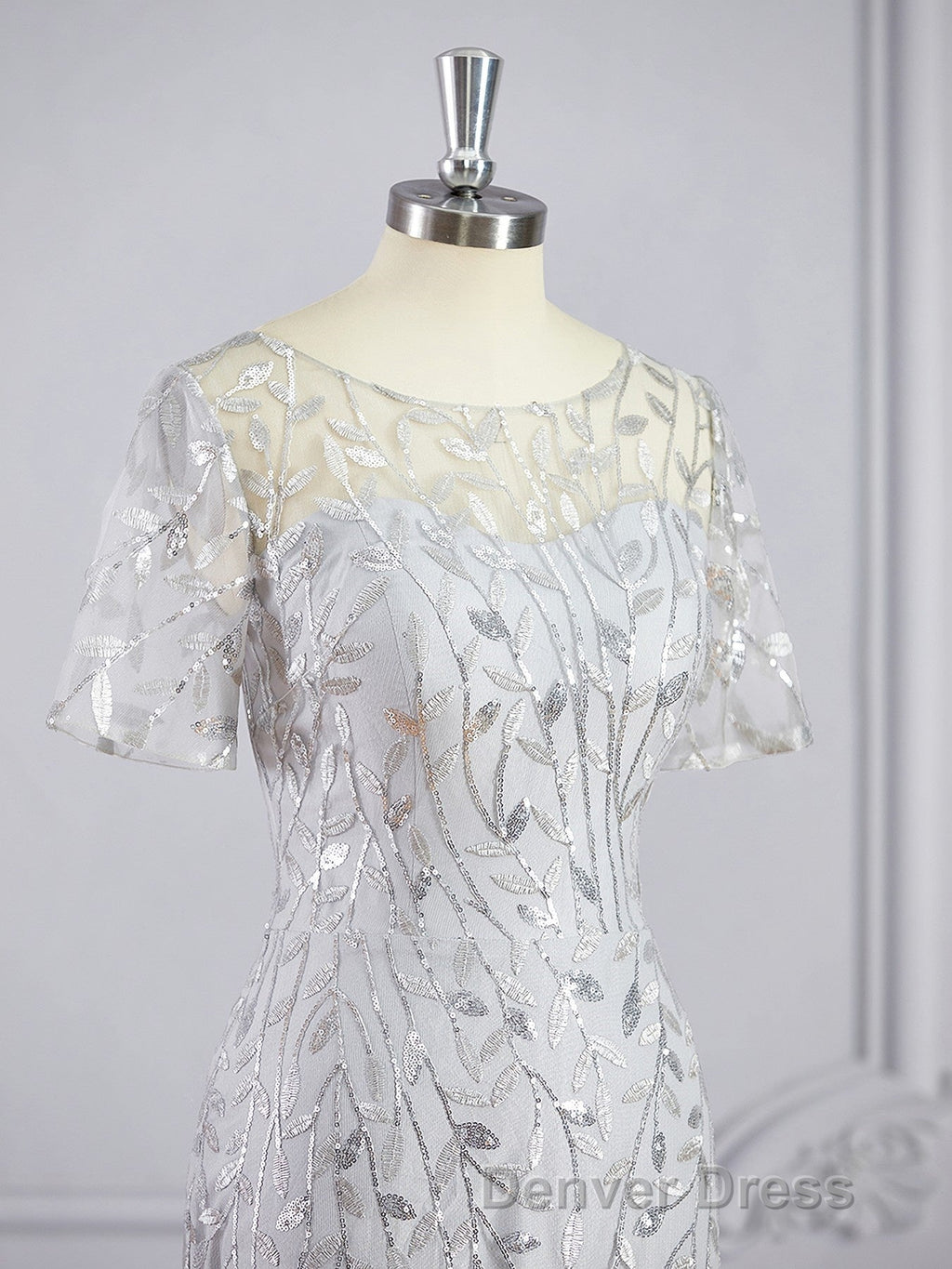 A Line Bateau Floor Length Tulle Mother of the Bride Dresses With Ruffles