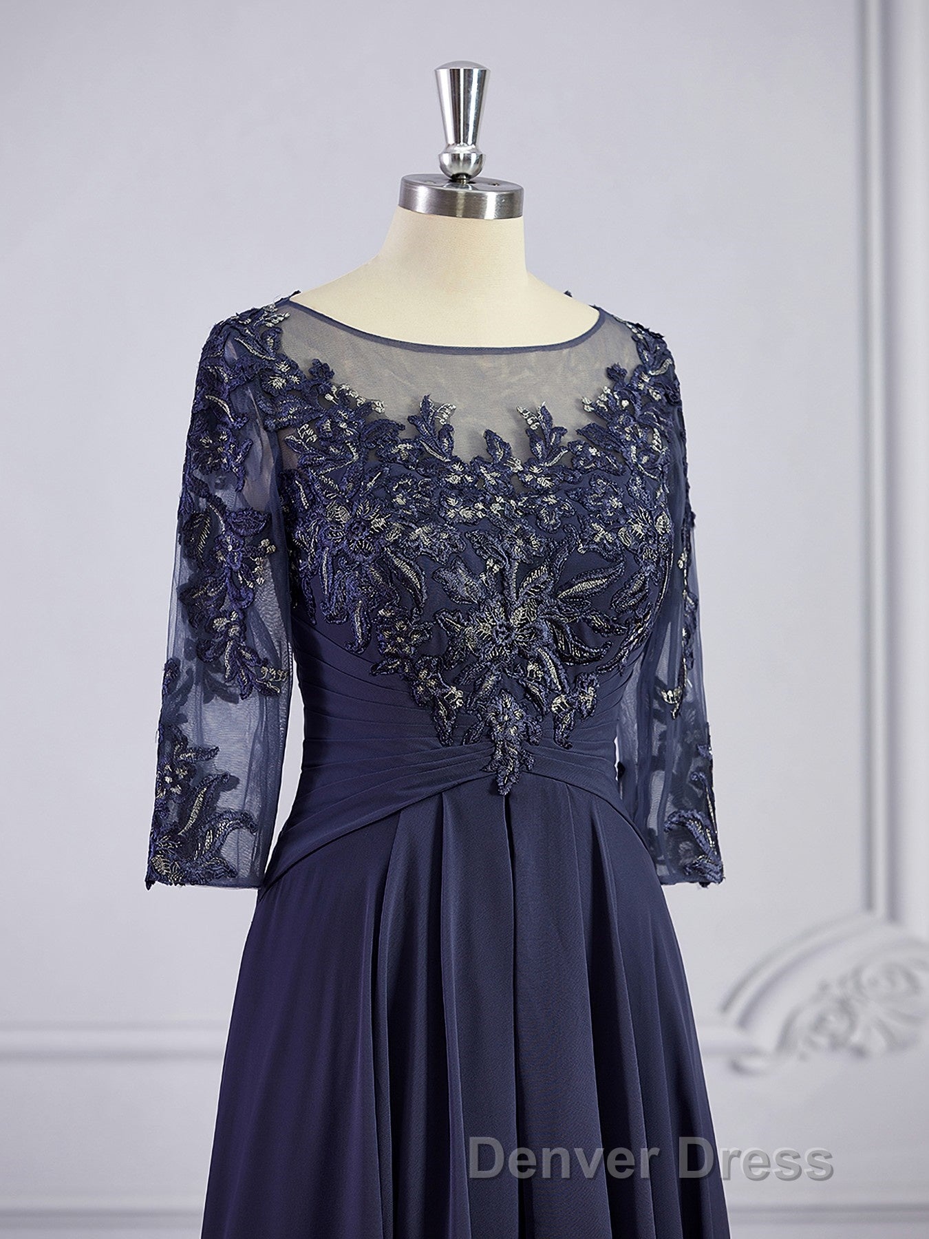 A Line Bateau Floor Length Chiffon Mother of the Bride Dresses With Appliques Lace