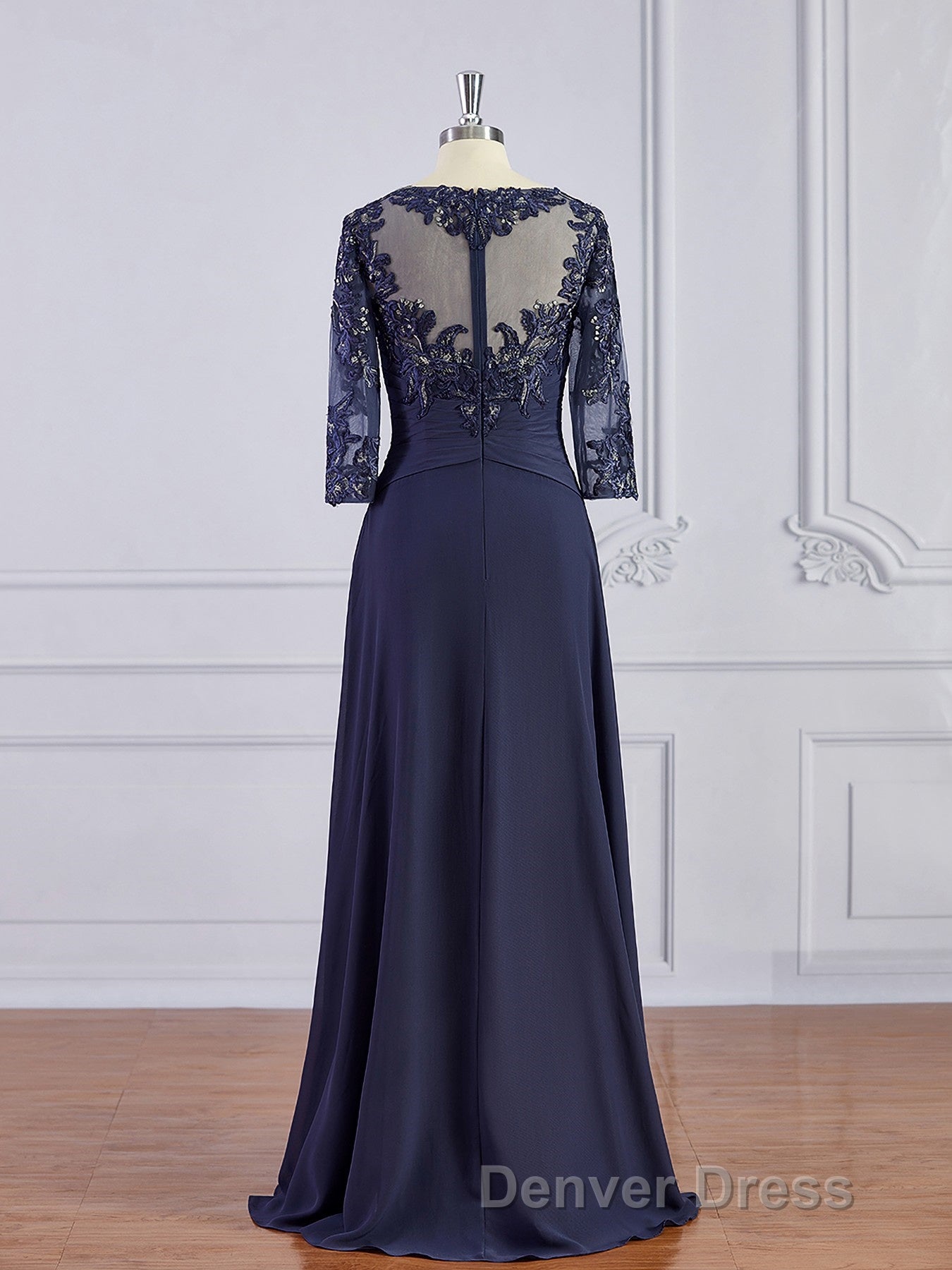 A Line Bateau Floor Length Chiffon Mother of the Bride Dresses With Appliques Lace