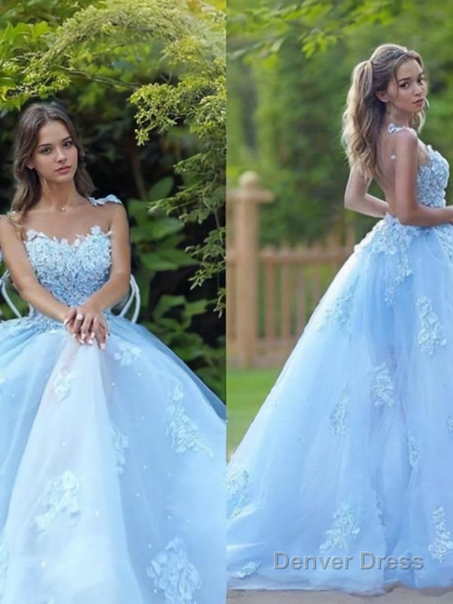 A Line Bateau Sweep Train Tulle Prom Dresses With Appliques Lace