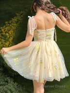 A Line Straps Short Mini Lace Homecoming Dresses with Ruffles
