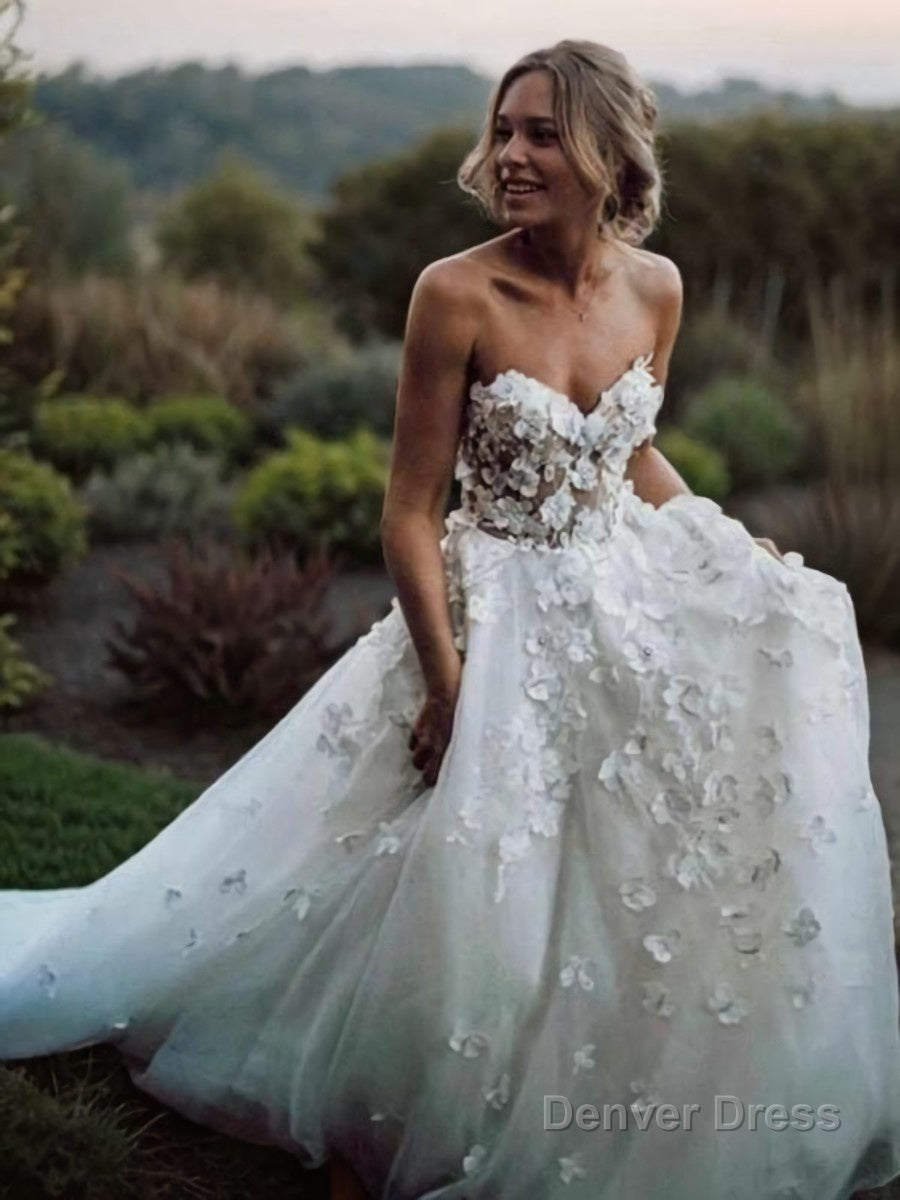 A Line Sweetheart Court Train Tulle Wedding Dresses With Appliques Lace Main image