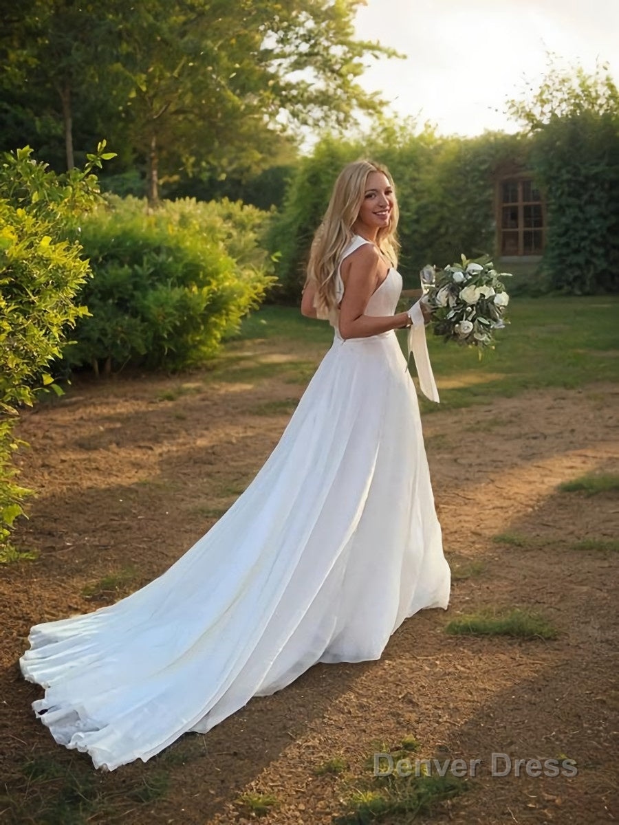 A Line Sweetheart Sweep Train Organza Wedding Dresses