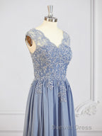 A-Line/Princess V-neck Floor-Length Chiffon Mother of the Bride Dresses With Appliques Lace