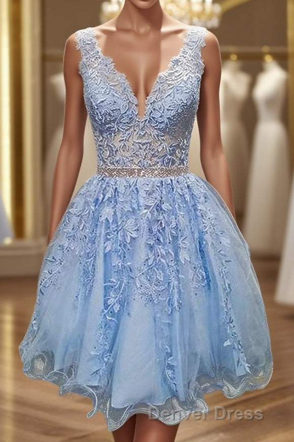 A-Line/Princess V-neck Short/Mini Tulle Homecoming Dresses With Appliques Lace