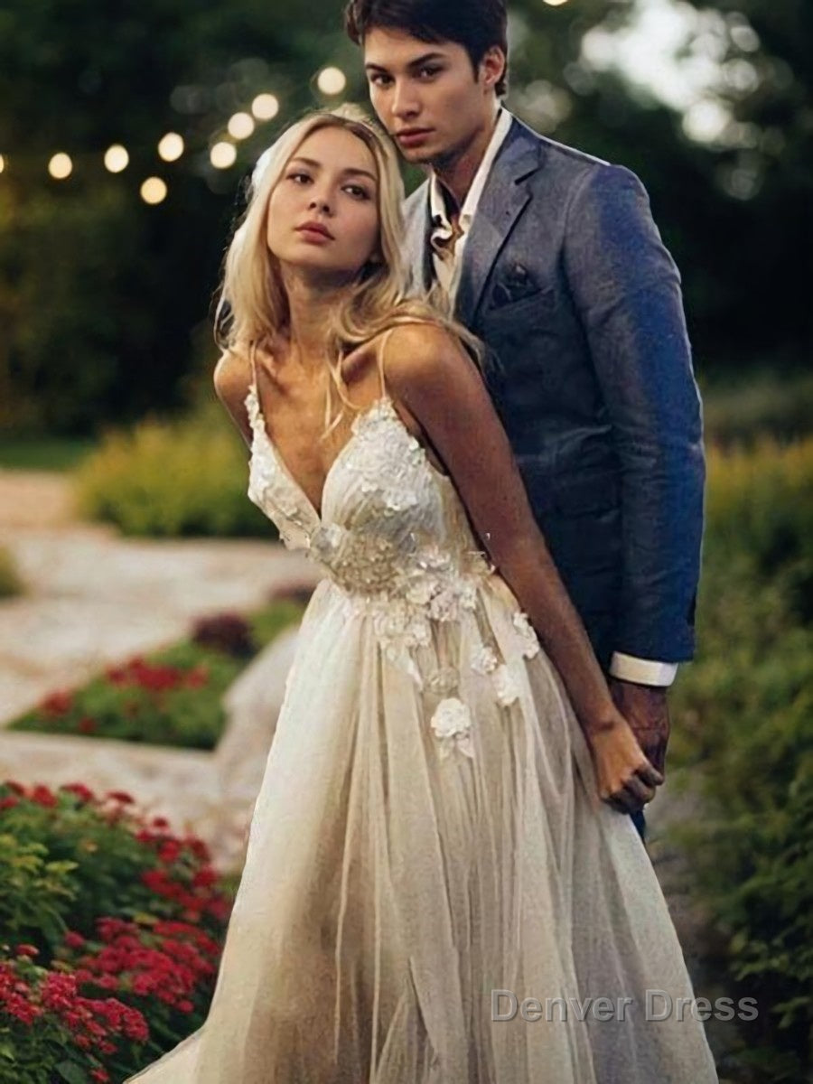 A Line V Neck Sweep Train Tulle Wedding Dresses With Appliques Lace Main image