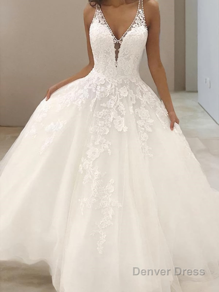 A Line V Neck Sweep Train Tulle Wedding Dresses With Appliques Lace